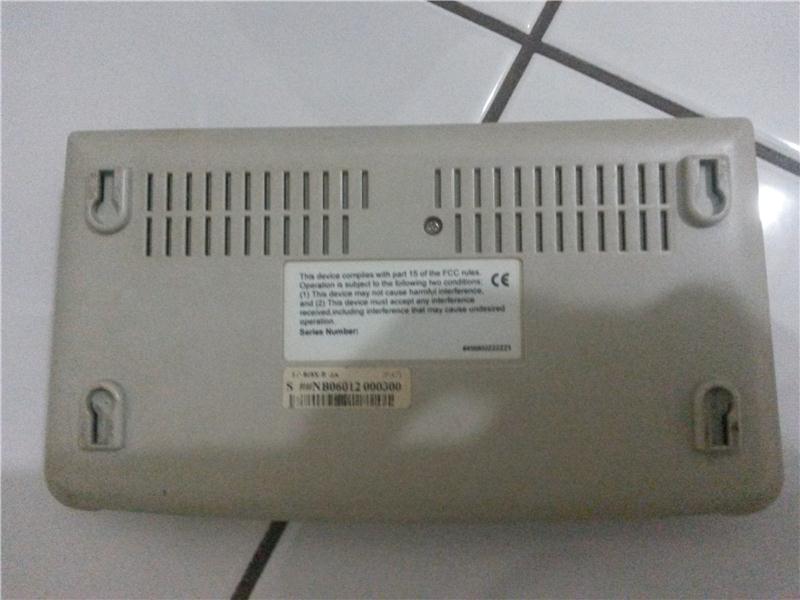 SURECOM EP-808X-R SWİTCH 8 PORT