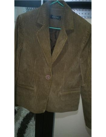 SIFIR AYARINDA KADİFE CEKET