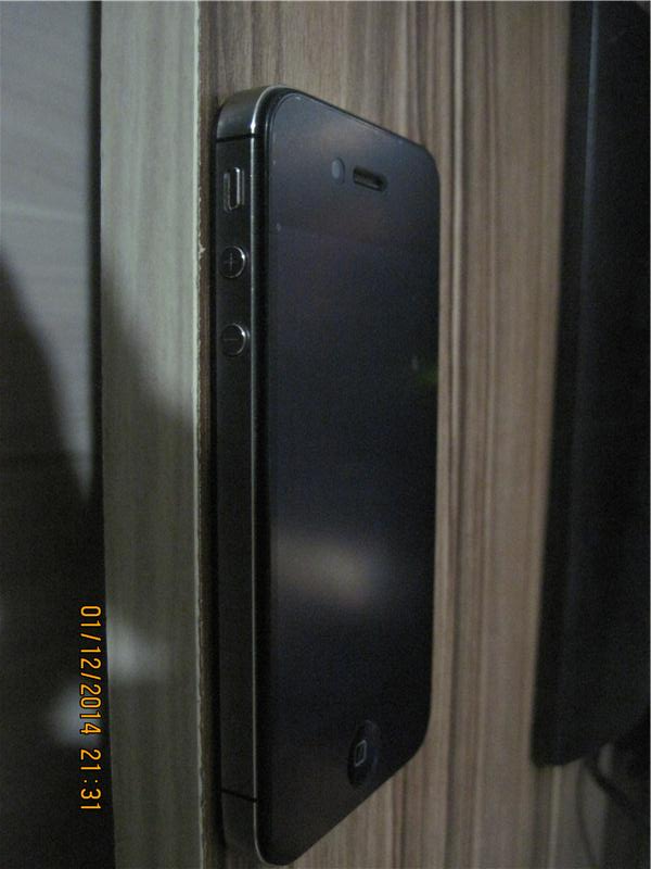 iphone 4s temiz sorunsuz siyah 16 gb 750 tl