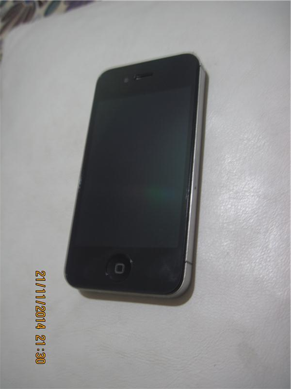 iphone 4s temiz sorunsuz siyah 16 gb 750 tl