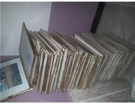 yaklaşık 150 adet tablo