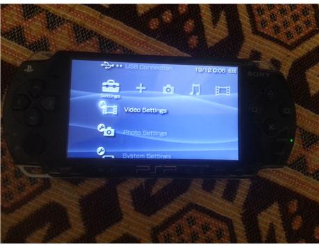 psp piano black takas olur