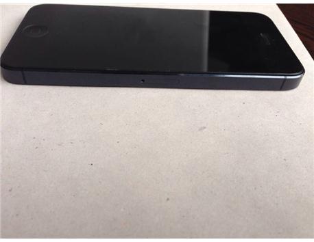 İPHONE 5 16 GB PASAPORT KAYITLI SİYAH
