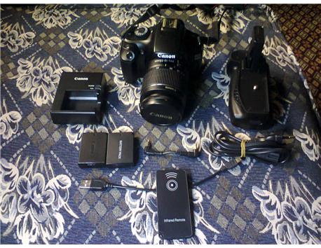 CANON 1100D 