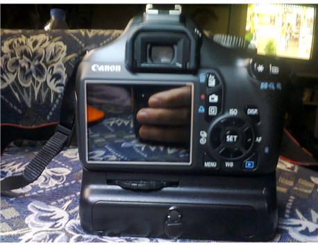 CANON 1100D 