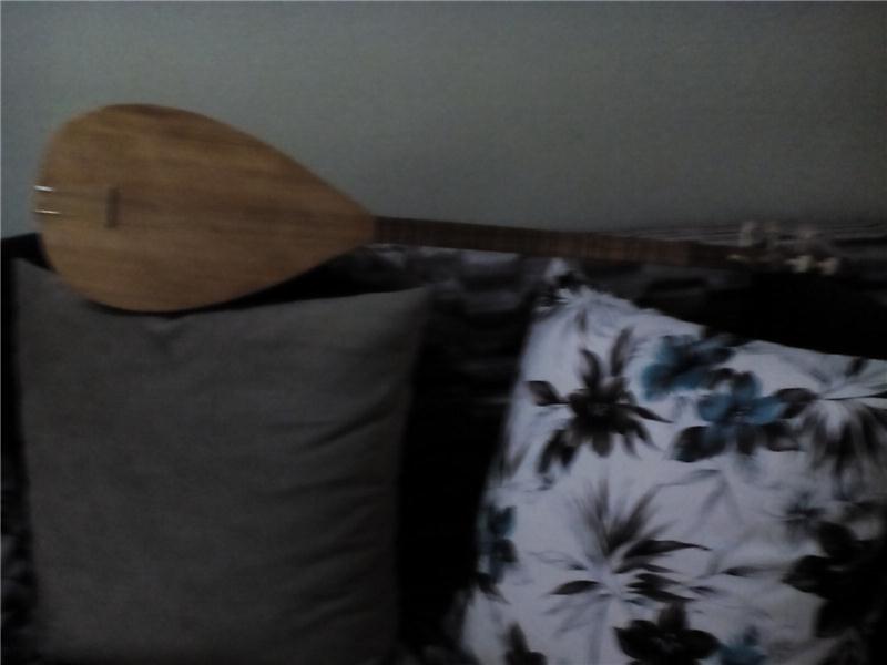 2.el temiz saz +kılıf gitar ile takas olur