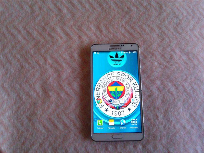 Samsung NOTE 3 bol aksesuarlı faturalı garantili kutulu..