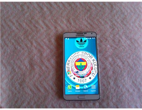 Samsung NOTE 3 bol aksesuarlı faturalı garantili kutulu..