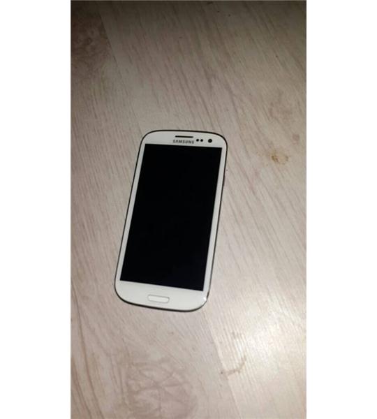 Samsung Galaxy s3 takas 