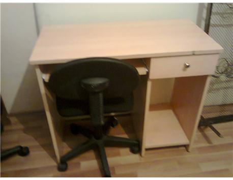 bilgisayar masaları temiz sağlam 40tl