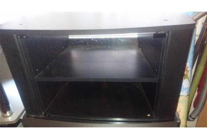bilgisayar masaları temiz sağlam 40tl