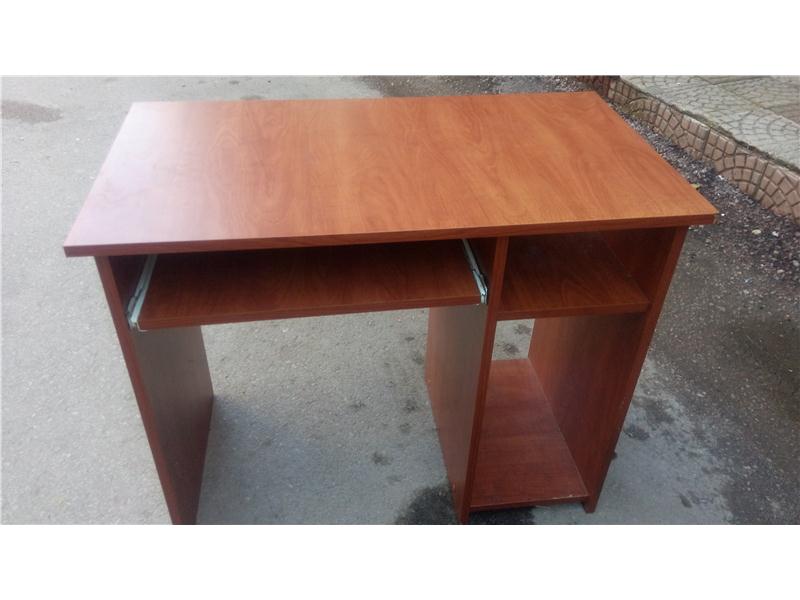 bilgisayar masaları temiz sağlam 40tl