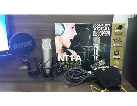 Home Studio Ekipmanları Tolu Bu Fiyata...