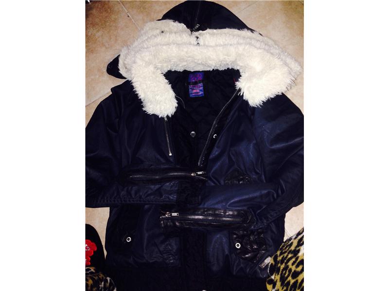 Bershka mont