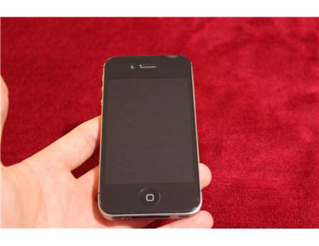 Apple iPhone 4s 16gb + 5 kılıf