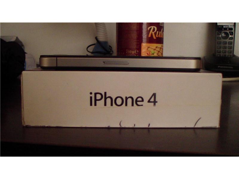 iPhone 4 8GB Black(SİYAH)