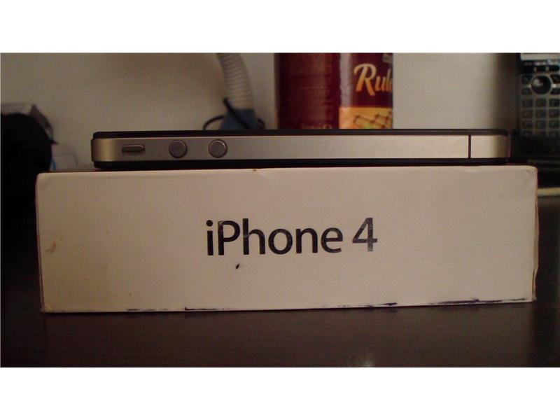 iPhone 4 8GB Black(SİYAH)