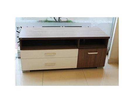 Saten TV Sehpası