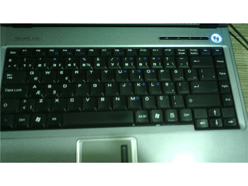MSI SORUNSUZ LAPTOP