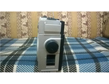 MERAKLILARINANA  ÇİFT KASET ÇALAR RADYO TERTEMİZ BAKIMLI SORUNSUZ
