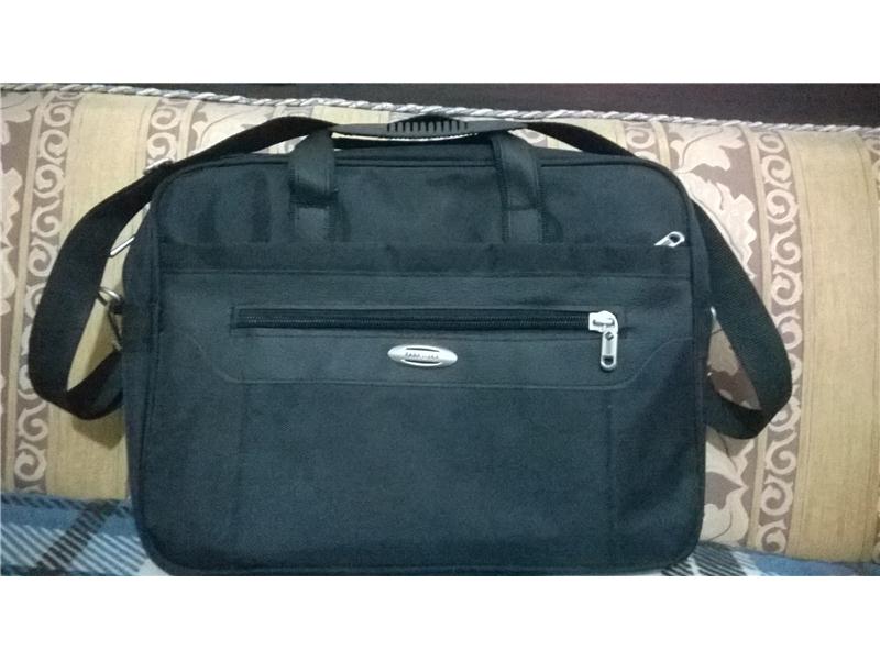 SIFIR LAP TOP ÇANTASI