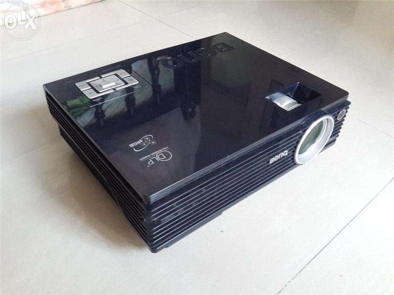 İnanılmaz Temiz Sadece Evde Kullanıldı (Benq mp 720p)