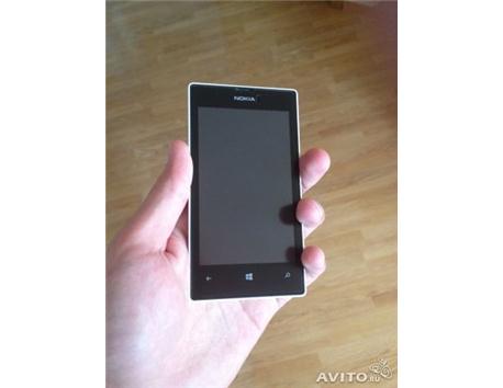 Nokia Lumia 520 sahibinden temiz şarz cihazıyla birlikte