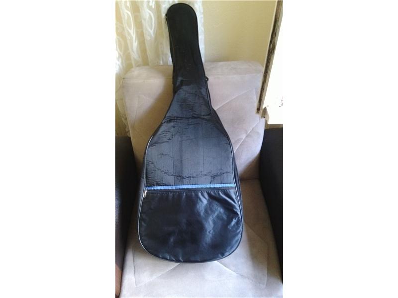 TAKASLI, SIYAH GITAR