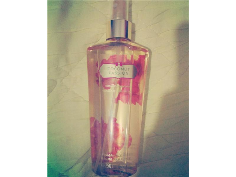 Victoria secret coconut passion 