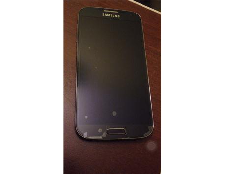 Samsung galaxy s4 ( takas vardir.)