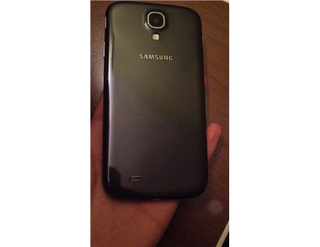 Samsung galaxy s4 ( takas vardir.)