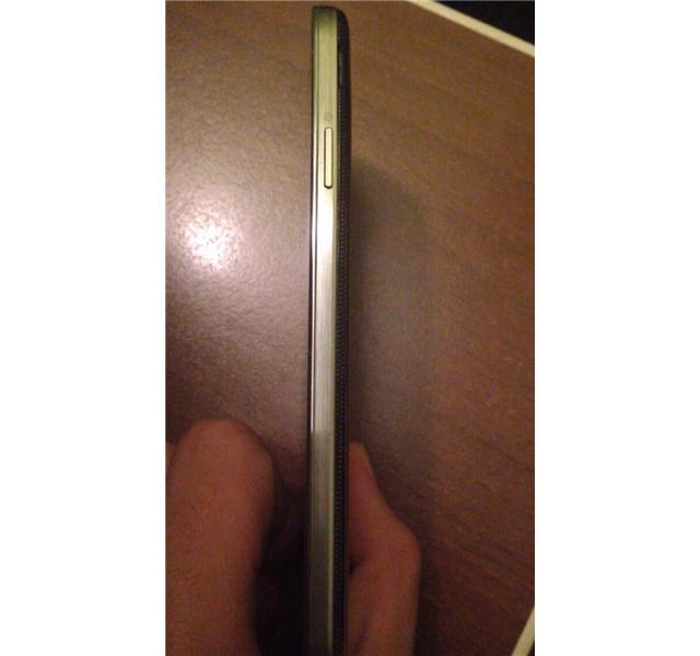 Samsung galaxy s4 ( takas vardir.)