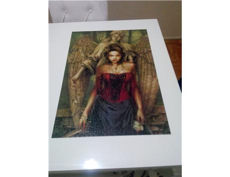 1000 parca yapilmis puzzle