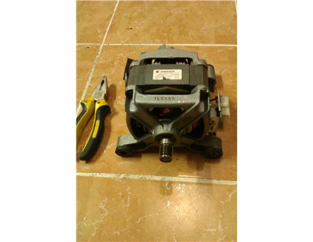 AC - DC MOTOR