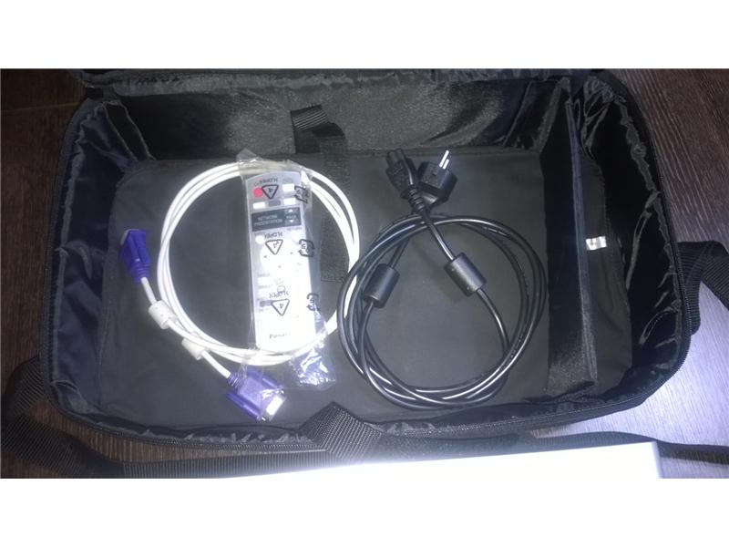 Panosonic Projeksiyon 3500 ansilumen..Sıfır ayarında