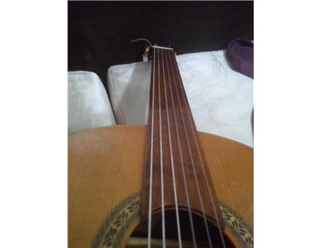 Admira solista klasik İspanyol perdesiz gitar