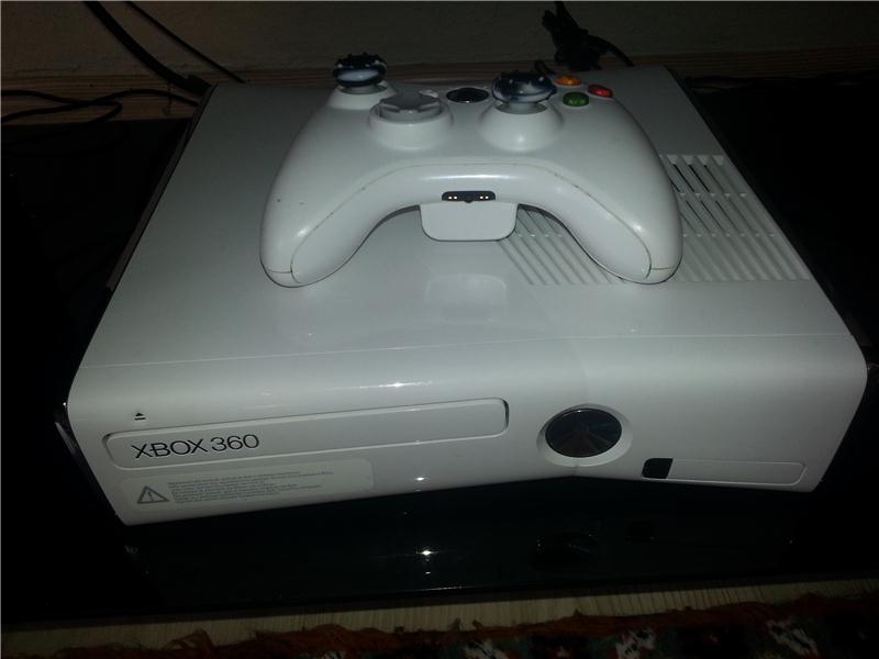 XBOX 360 Slim Jtag Beyaz 500 GB XBOXONE VEYA PS4 TAKASLI