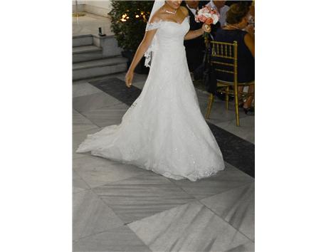 Pronovias 2015 Yaz Kolleksiyonundan 1 kez giyilmiş, temizliği yapılmış gelinlik+duvak en uygun fiyata!