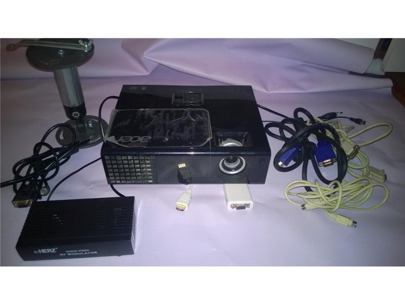 ACER X1240 PRO DLP 3D PROJEKSİYON