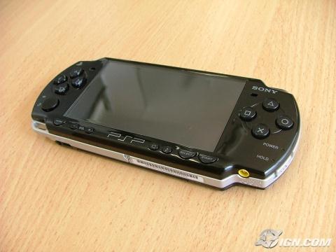 SONY PSP SLİM KIRILMIŞ CİHAZ ÇOK TEMİZ +8GB MEMORY CARD