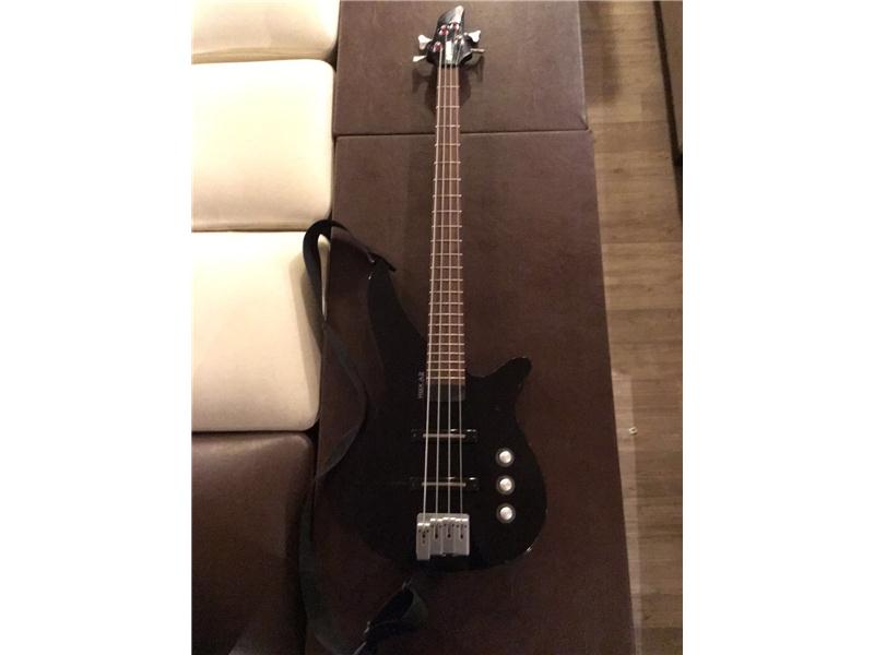 Yamaha Rbx4 a2 Acil Satılık Bas Gitar