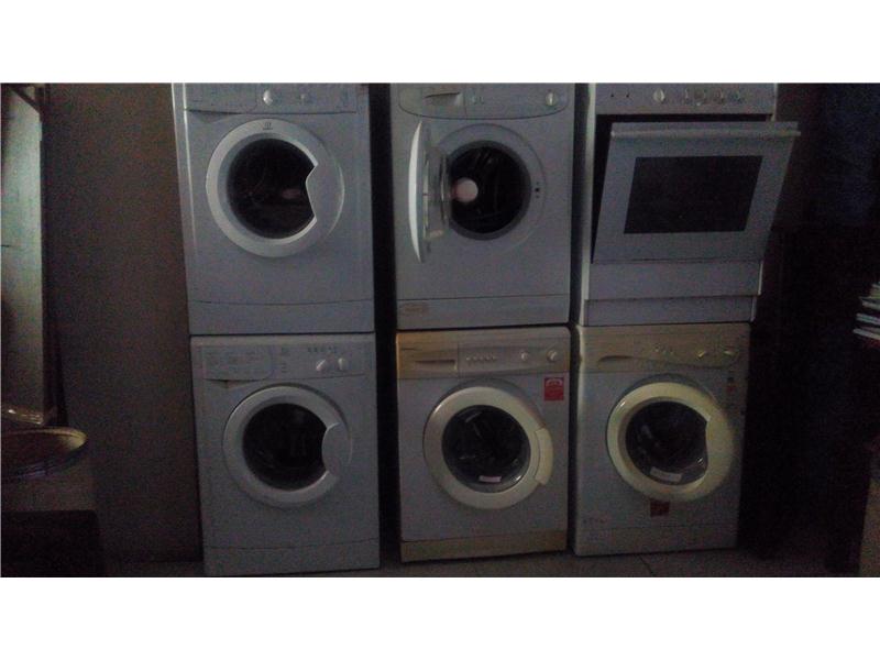 temız saglam camaşir makınası 250tl