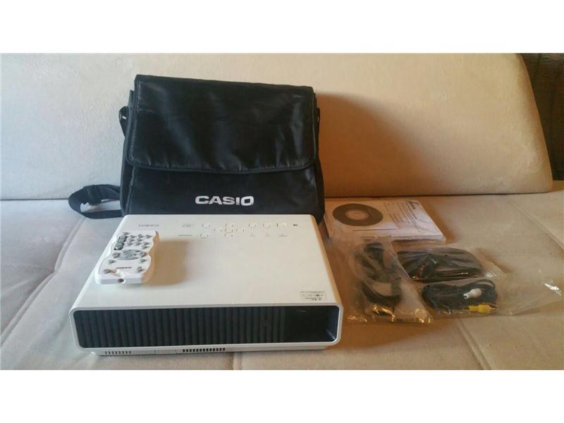 Casio XT -M250 3D Led Projeksiton