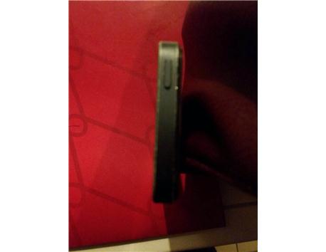 TAKASLI IPHONE 5 16 GB TEMİZ SAHİBİNDEN GARANTİLİ