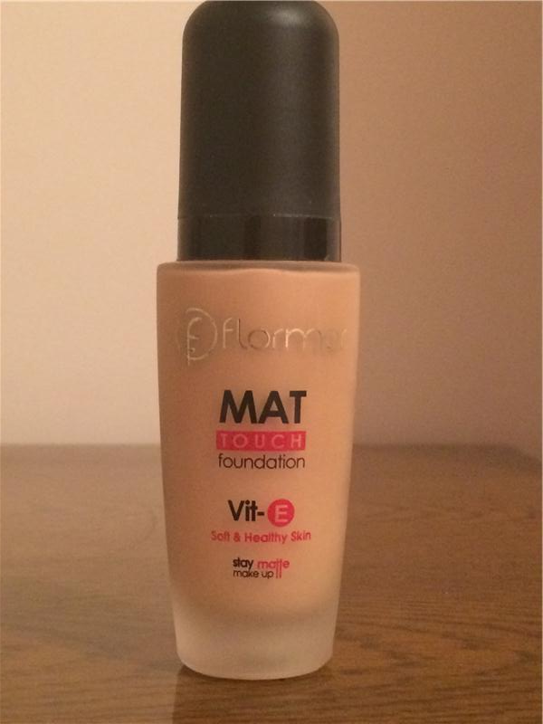 Flormar Mat Touch Fondöten Vitamin E