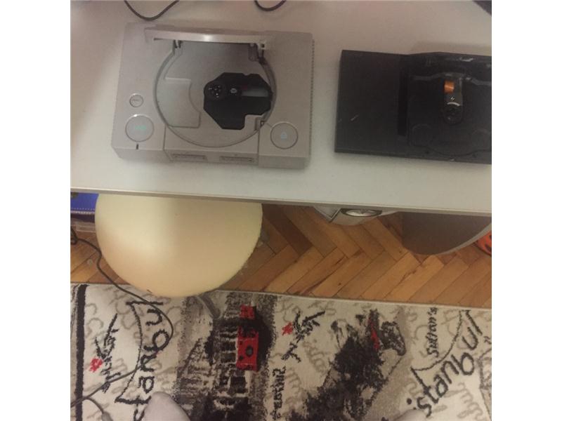 Ps1 + ps2 çipli istediğiniz oyunu kaldırır + ps3 oyunu
