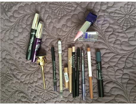 Avon supershock ve flormar kalemler