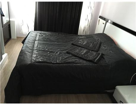Yatak örtüsü ve perde takımı