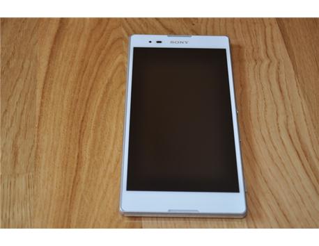 SAPASAĞLAM BEYAZ XPERİA Z2