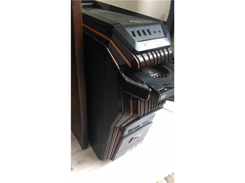 LAPTOP TAKASLI OYUN VE GRAFİK BİLGİSAYARI